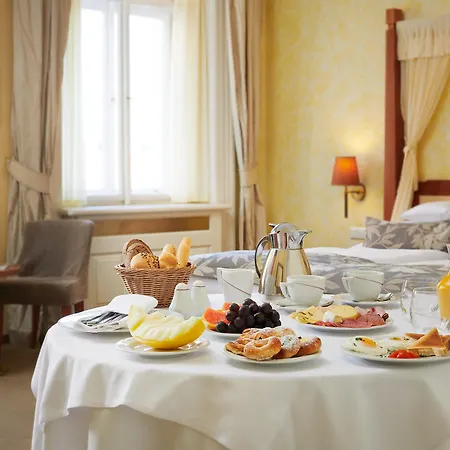 Ventana Hotell 5*