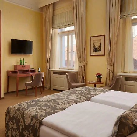 Ventana Hotel Prague