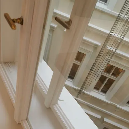 Ventana Hotell